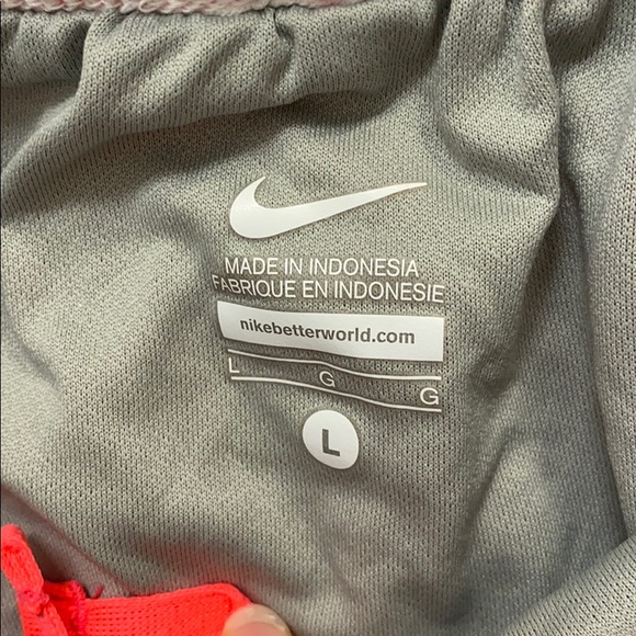 Nike Pink Running Shorts - Picture 3 of 3